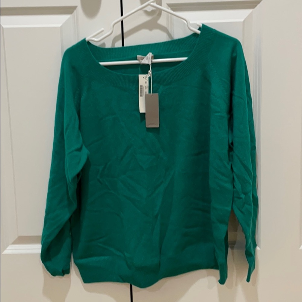 NWT J. Crew cashmere boyfriend sweater. Size S.